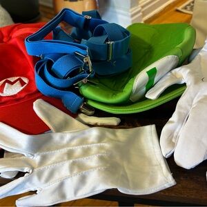 Adult Mario & Luigi Hat, Gloves, Suspenders